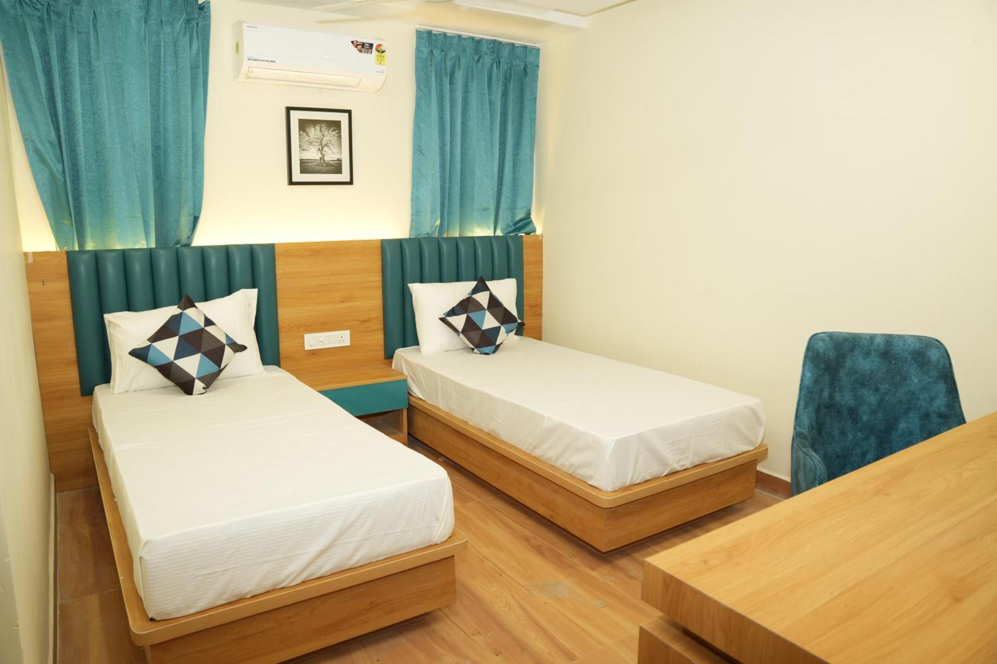 White Ridge Premium Hotel Hyderabad Exteriör bild
